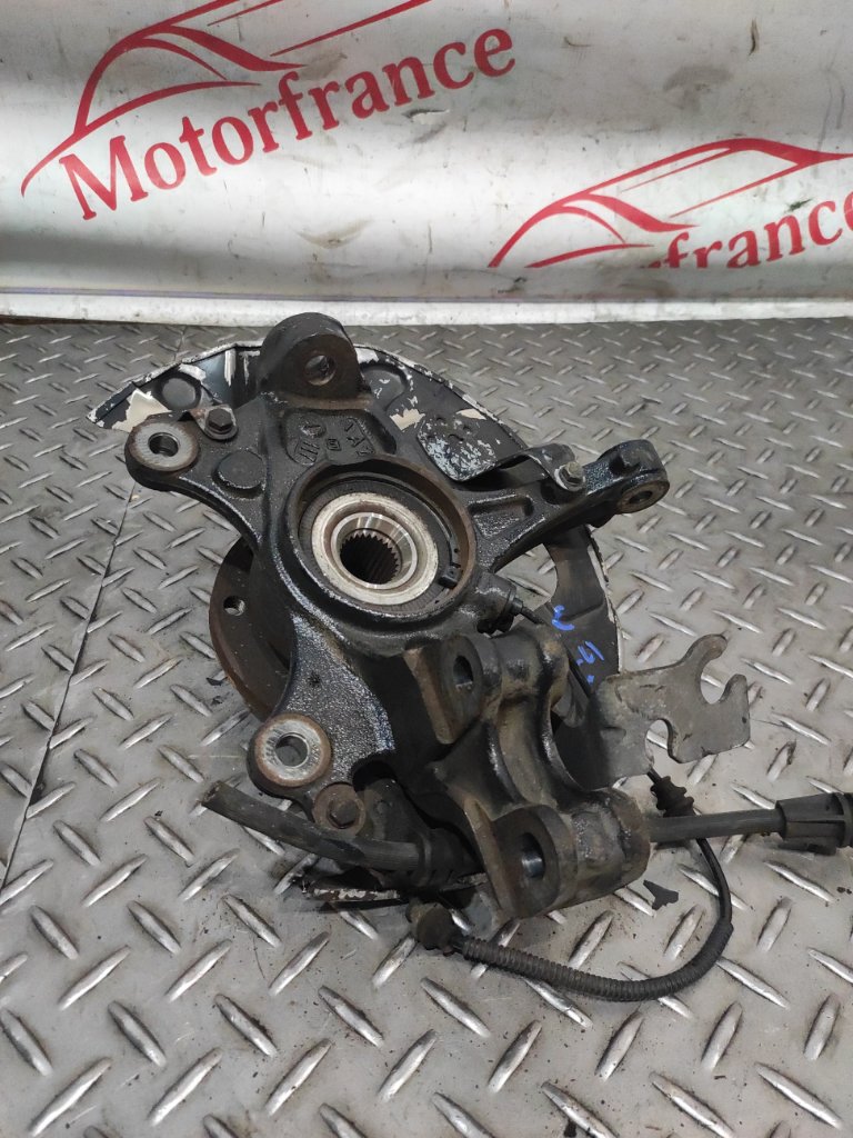 Кулак поворотный передний левый C4 Picasso 2014 Кулак поворотный передний левый C4 Picasso 2014