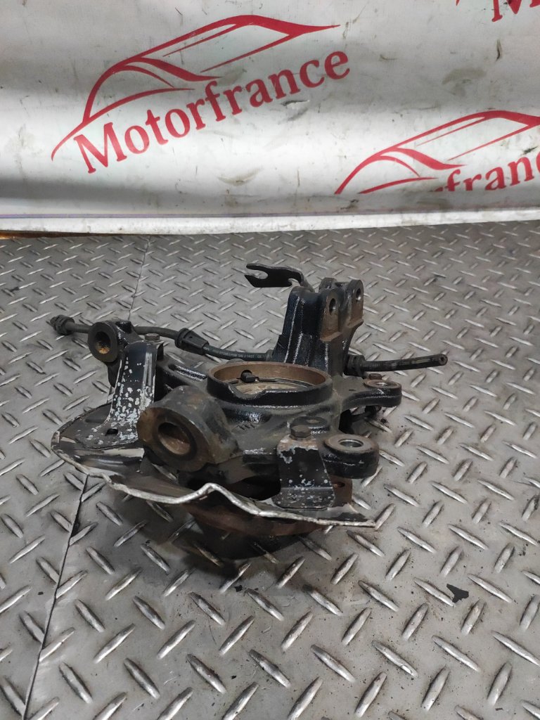 Кулак поворотный передний левый C4 Picasso 2014 Кулак поворотный передний левый C4 Picasso 2014