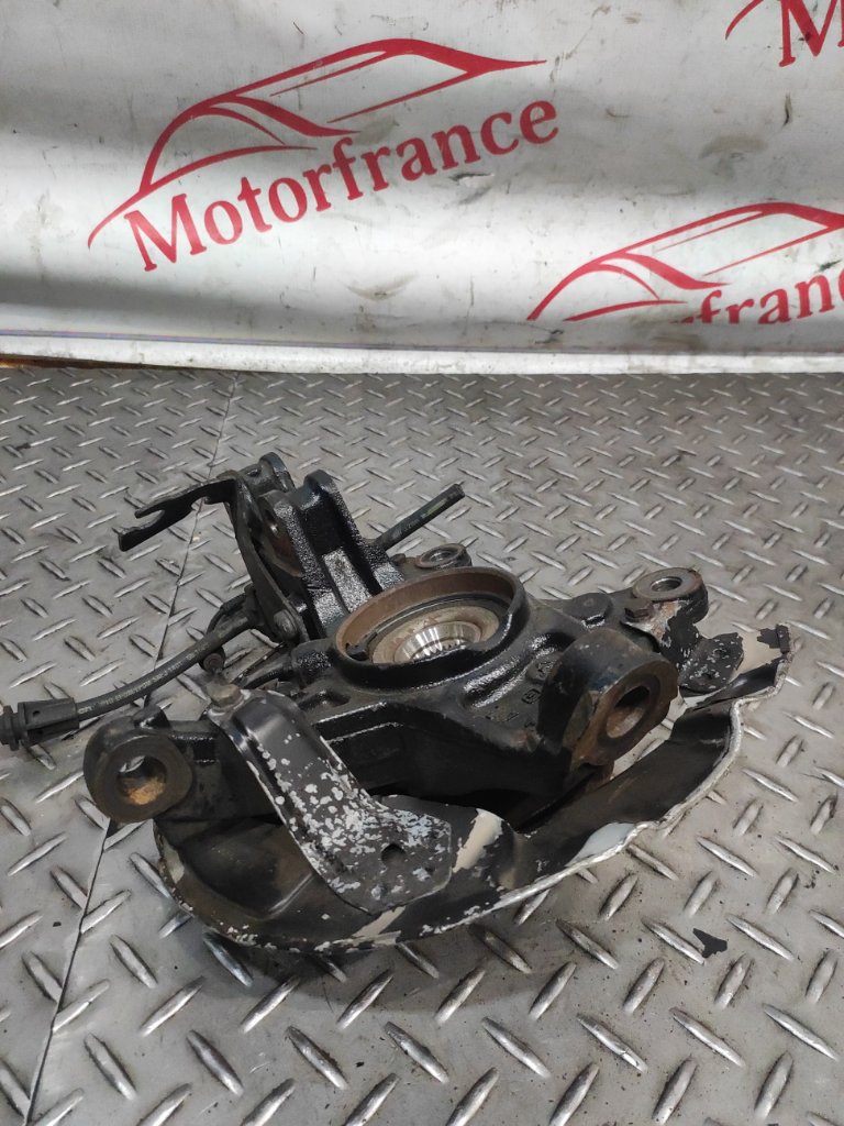 Кулак поворотный передний левый C4 Picasso 2014 Кулак поворотный передний левый C4 Picasso 2014