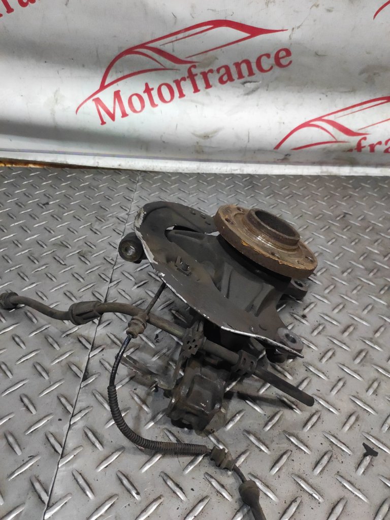 Кулак поворотный передний левый C4 Picasso 2014 Кулак поворотный передний левый C4 Picasso 2014