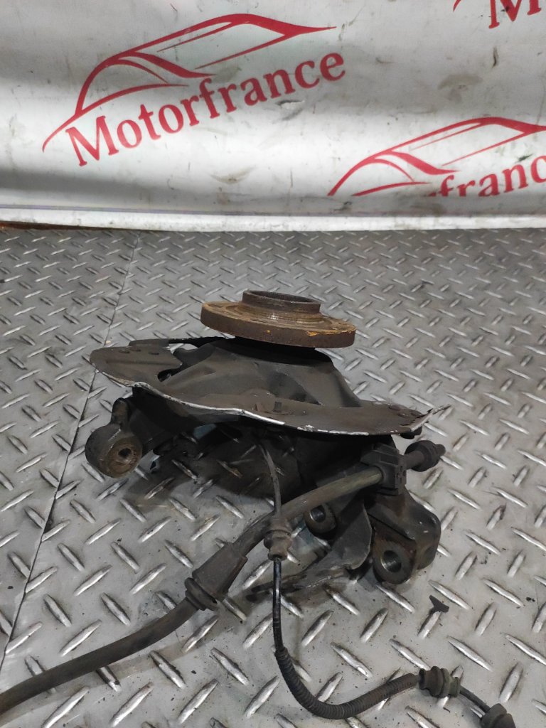 Кулак поворотный передний левый C4 Picasso 2014 Кулак поворотный передний левый C4 Picasso 2014