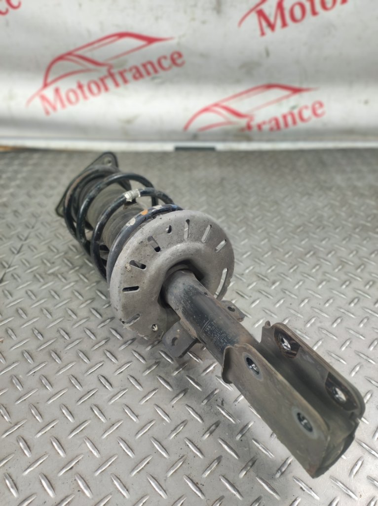 Стойка амортизатора передняя C4 Picasso 2015