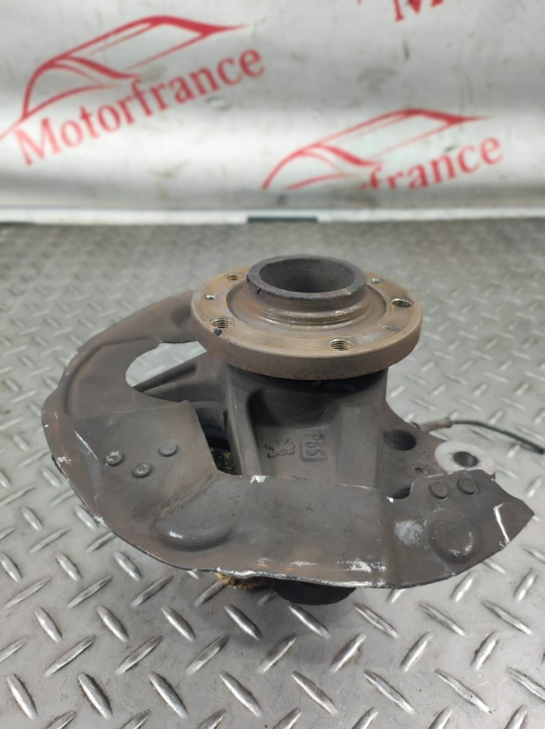 Кулак поворотный передний левый Citroen C4 Picasso 2012 контрактная