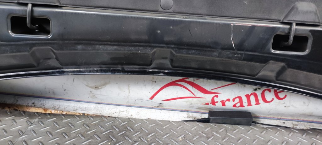 Капот Opirus 2010