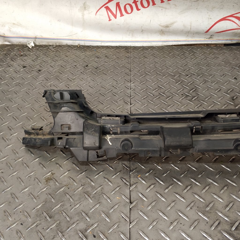 Усилитель бампера передний Focus 2010 2 Усилитель бампера передний Focus 2010 2