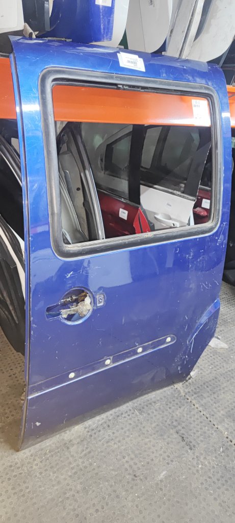 Дверь сдвижная Doblo