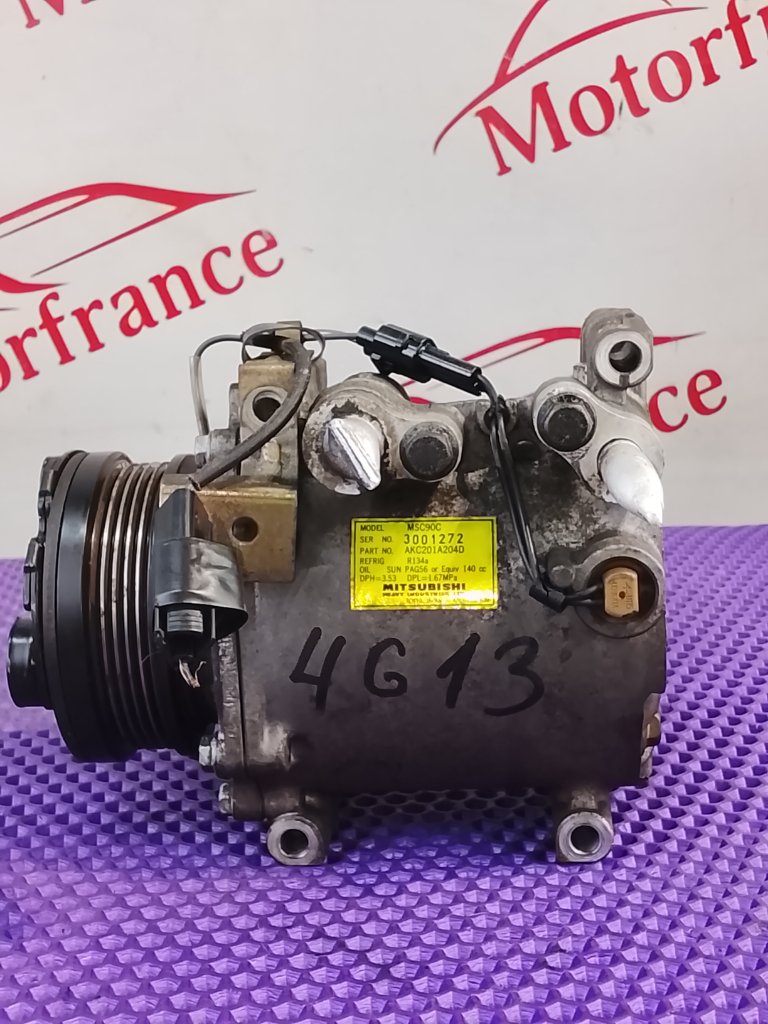 Компрессор кондиционера Mitsubishi Lancer 4G13 3001272 контрактная