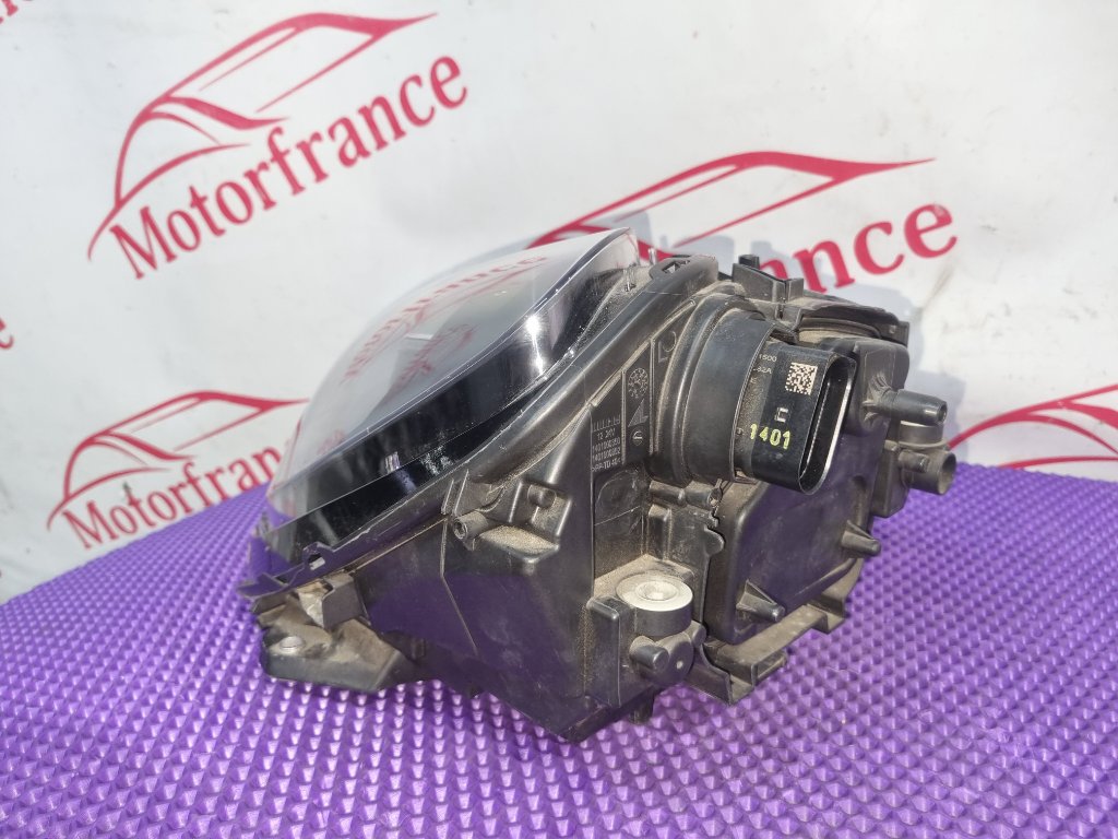 Фара светодиодная левая Macan