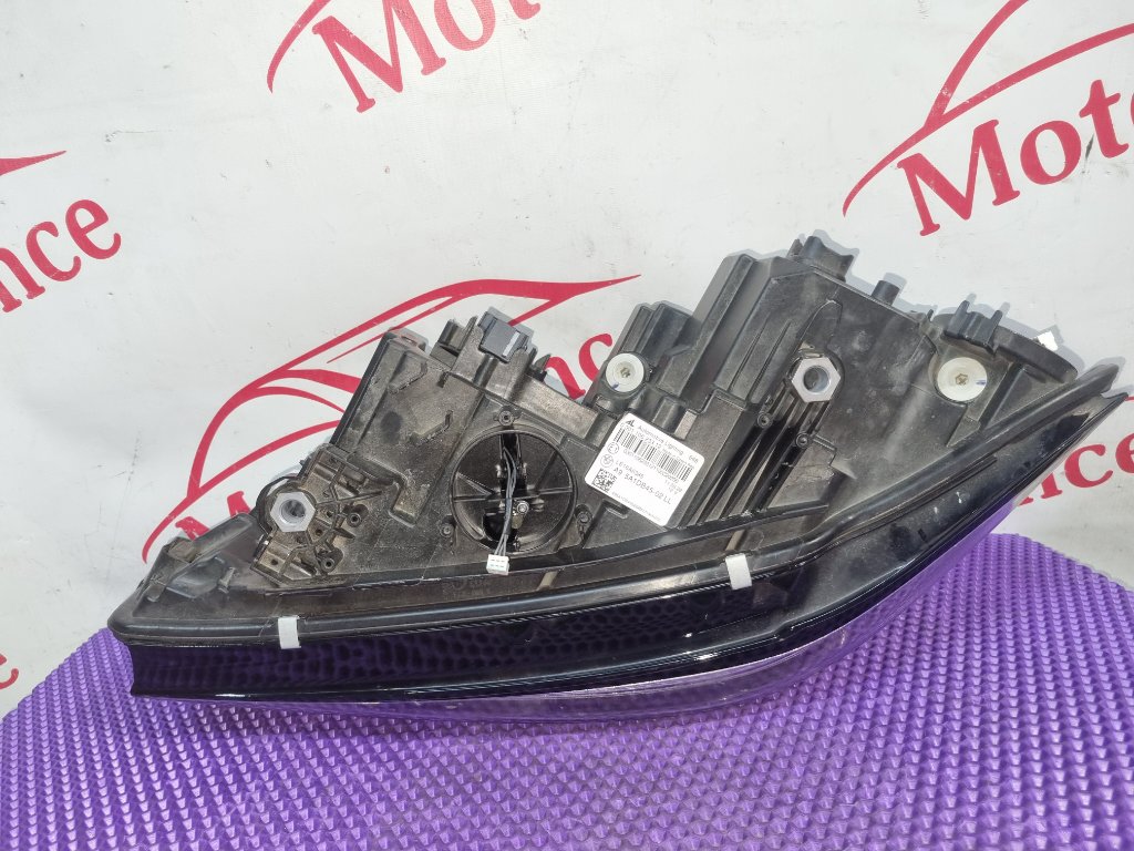 Фара светодиодная левая 3-Series