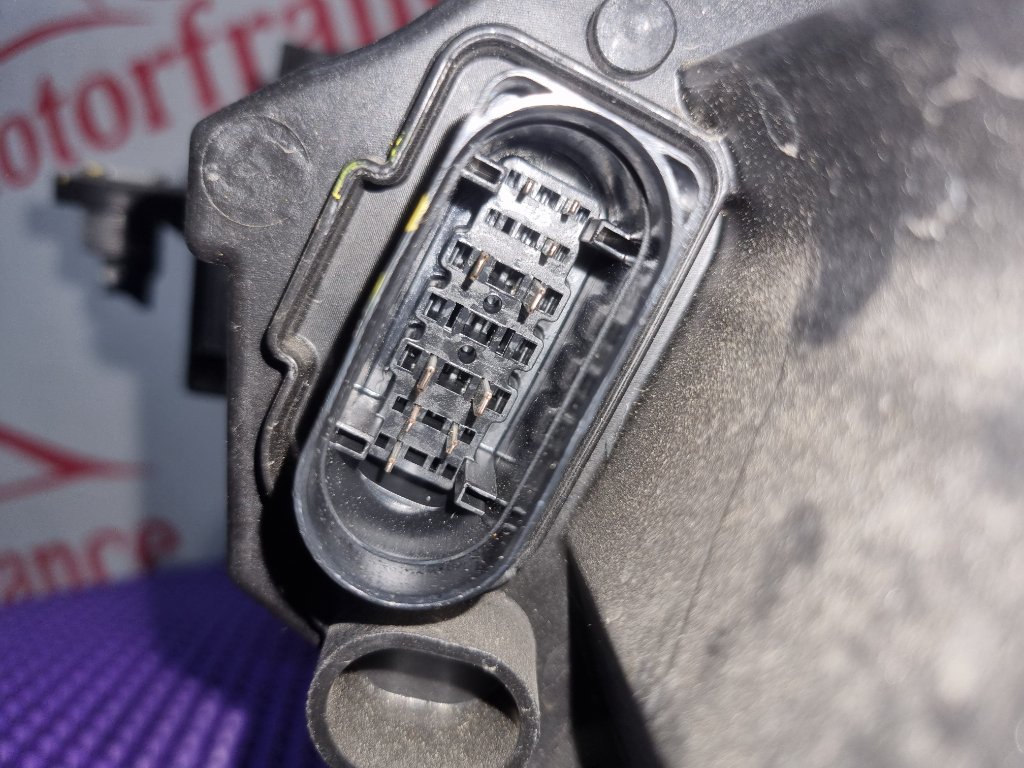 Фара светодиодная Jetta 2023 JEM