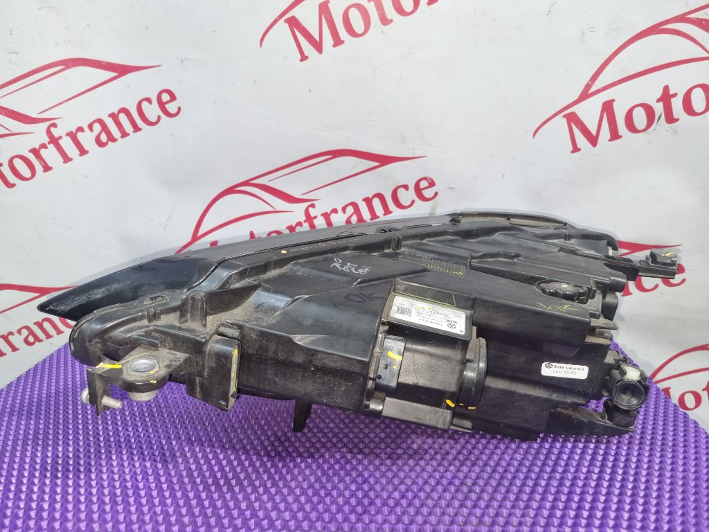 Фара светодиодная Jetta 2023 JEM