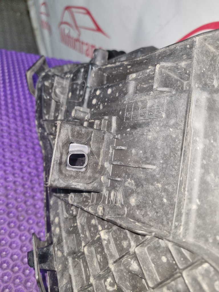 Фара светодиодная CLA-Class C118