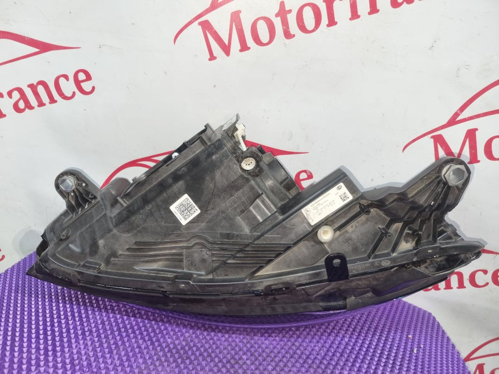 Фара светодиодная левая CLS-Class C257