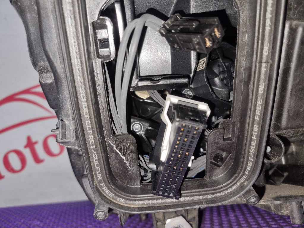 Фара светодиодная левая E-Class W213