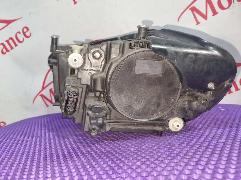 Фара светодиодная правая A-Class W177