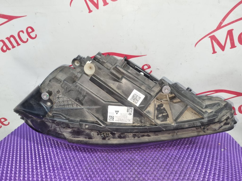 Фара светодиодная правая A-Class W177