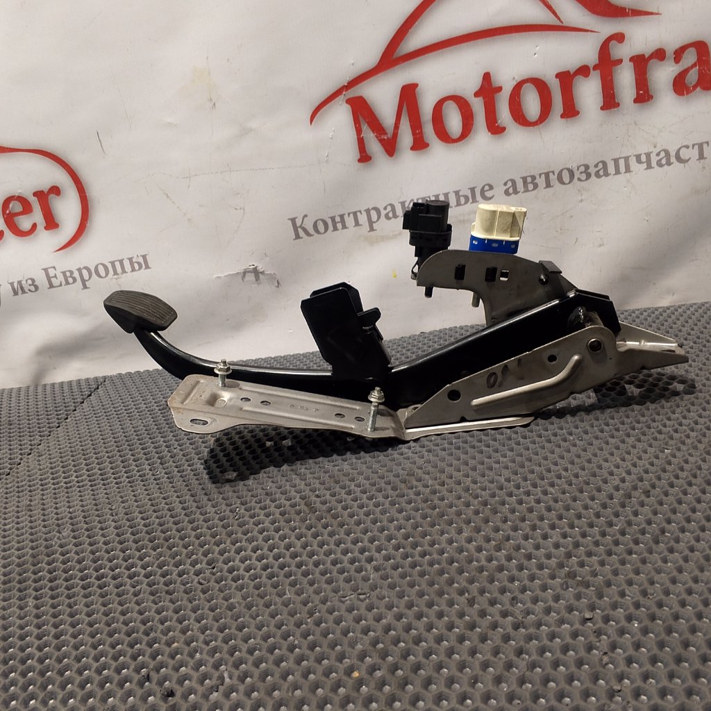 Педаль тормоза Focus 2009 DA3 1.6 TDCI HHDA (90 Л.С)