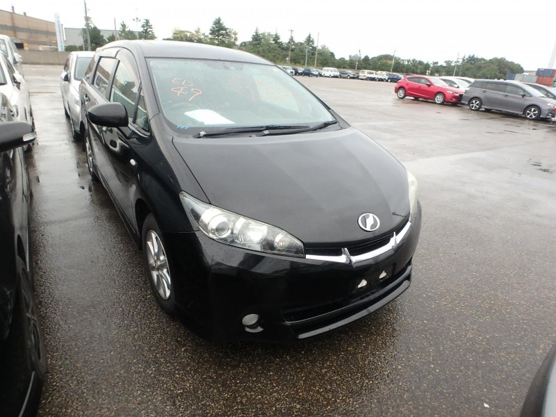 Крыло заднее левое WISH 2010 ZGE25 2ZR-FAE