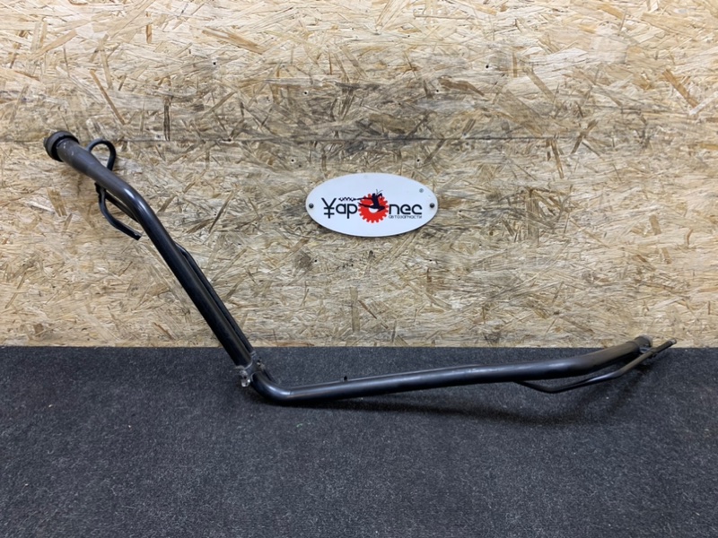 Горловина топливного бака задняя HONDA FIT 2013 GK3 L13B 17660T5AJ00 контрактная