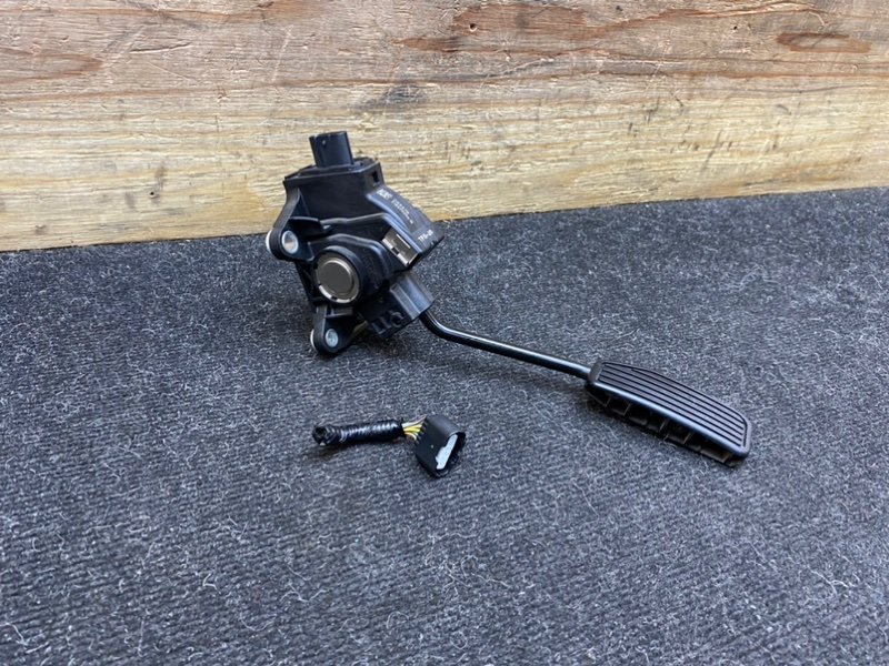 Педаль газа HONDA INSIGHT ZE2 LDA