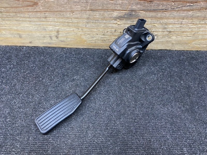 Педаль газа INSIGHT 2010 ZE2 LDA