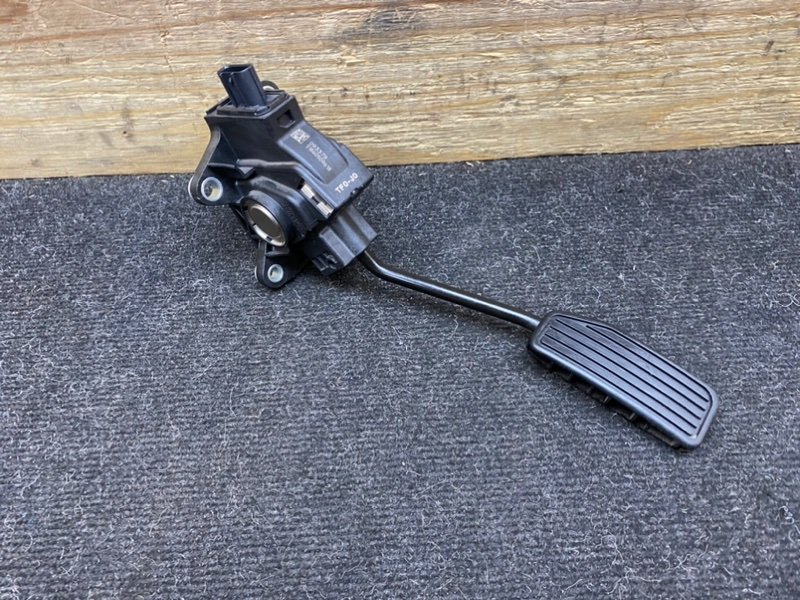 Педаль газа INSIGHT 2010 ZE2 LDA