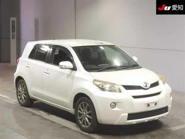 Дверь задняя левая IST 2009 NCP115 1NZ-FE