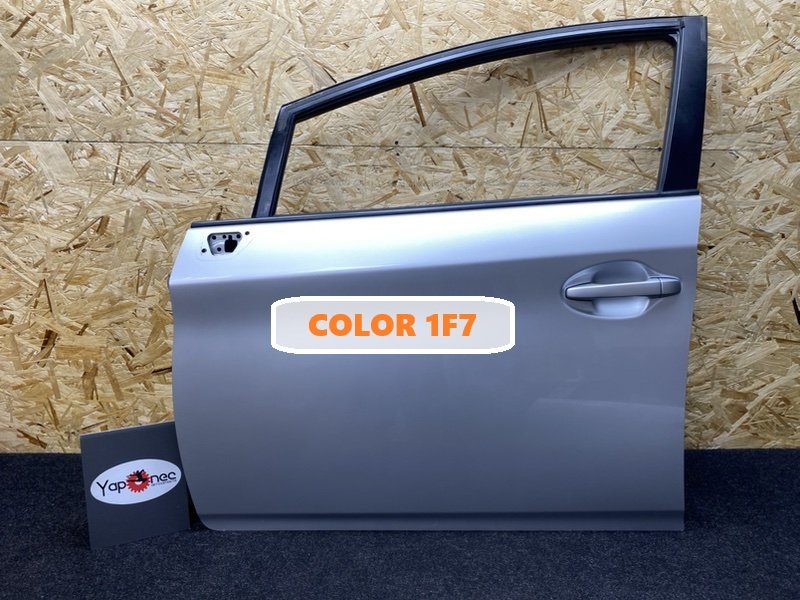 Дверь передняя левая TOYOTA PRIUS 2010 ZVW30 2ZR-FXE 6700247070 контрактная