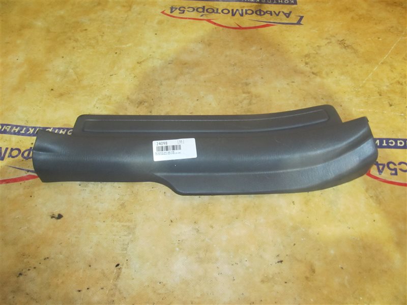Порожек пластиковый Toyota Corolla NZE124 1NZ-FE 2003 задний правый