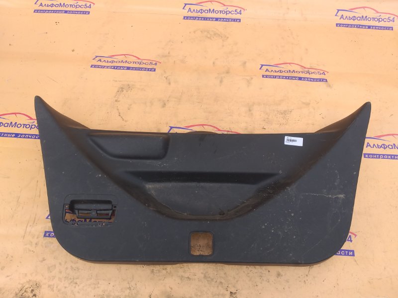 Обшивка двери багажника Honda Fit GE6