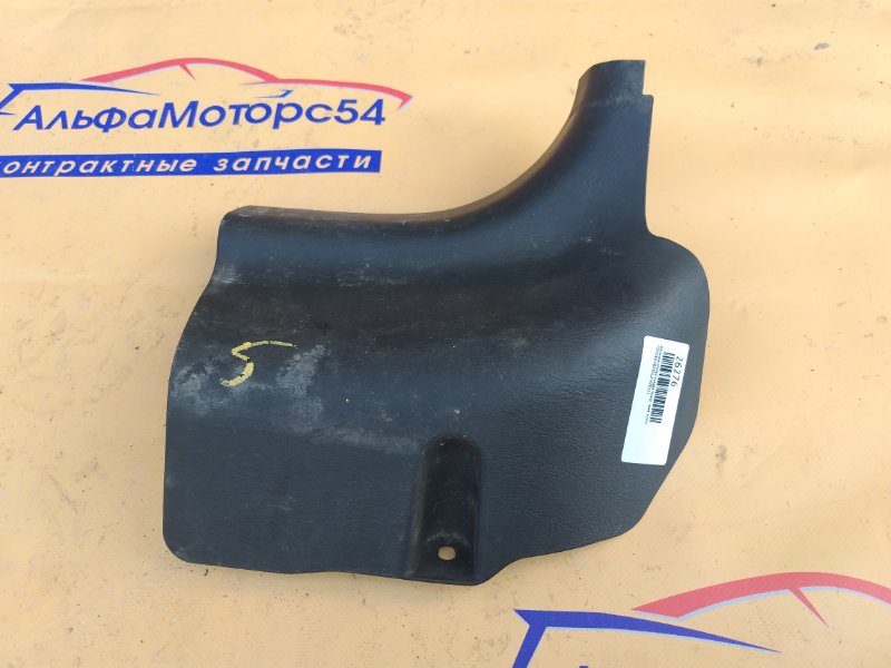 Обшивка стойки кузова нижняя Toyota Corolla NZE121 передняя правая