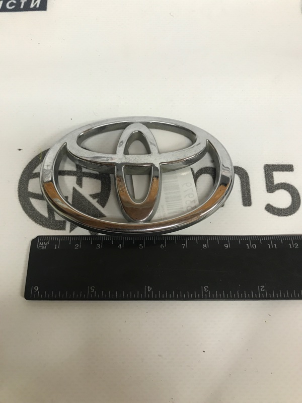 Эмблема Toyota Эмблема Toyota