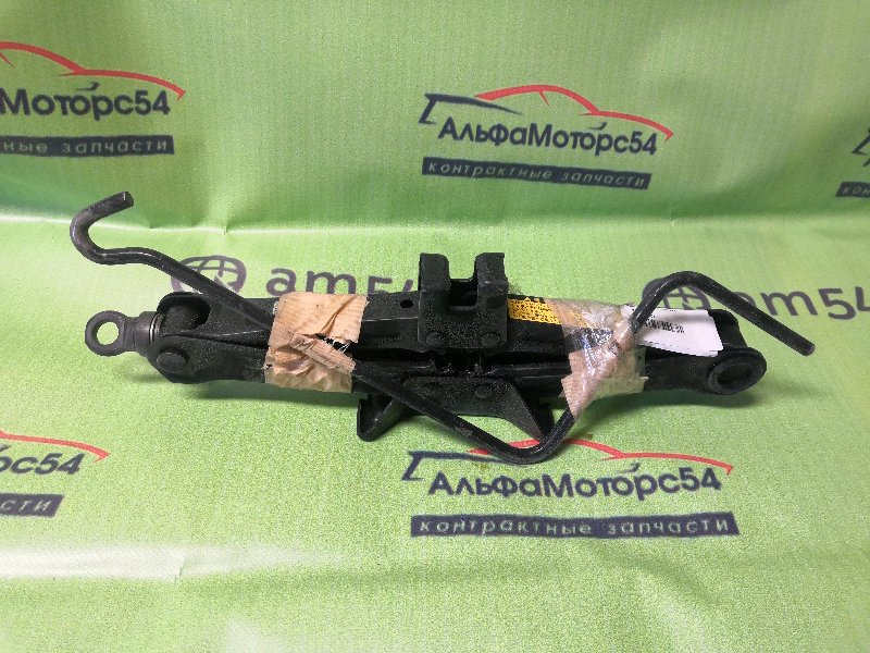 Домкрат Toyota Домкрат Toyota