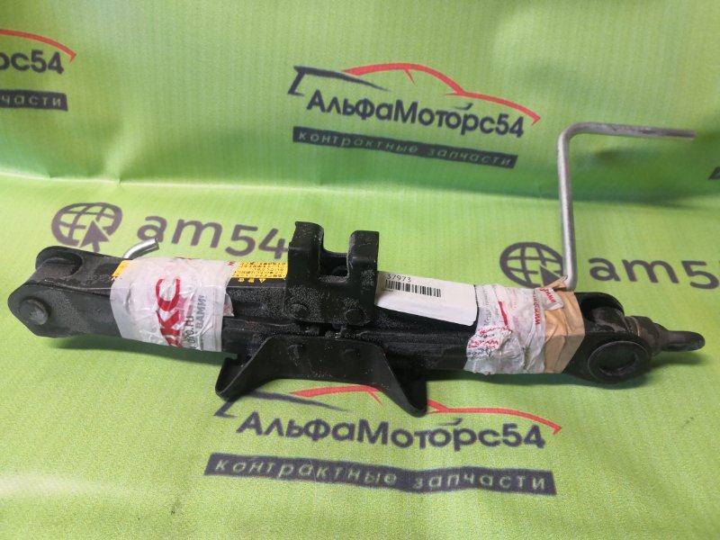 Домкрат Toyota Домкрат Toyota