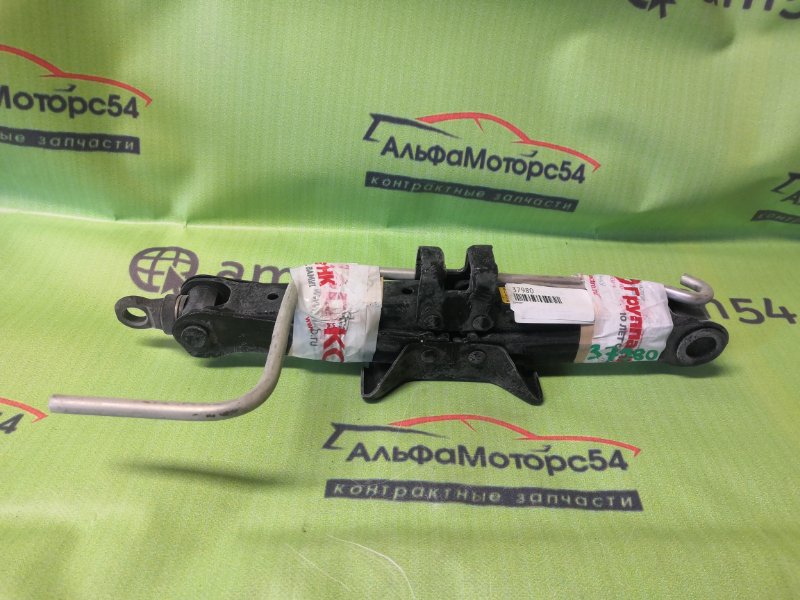 Домкрат Toyota Домкрат Toyota