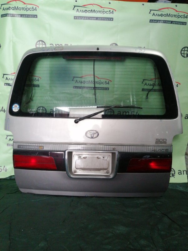 Дверь 5-я Toyota Hiace KZH106 1KZ-TE 1998 задняя
