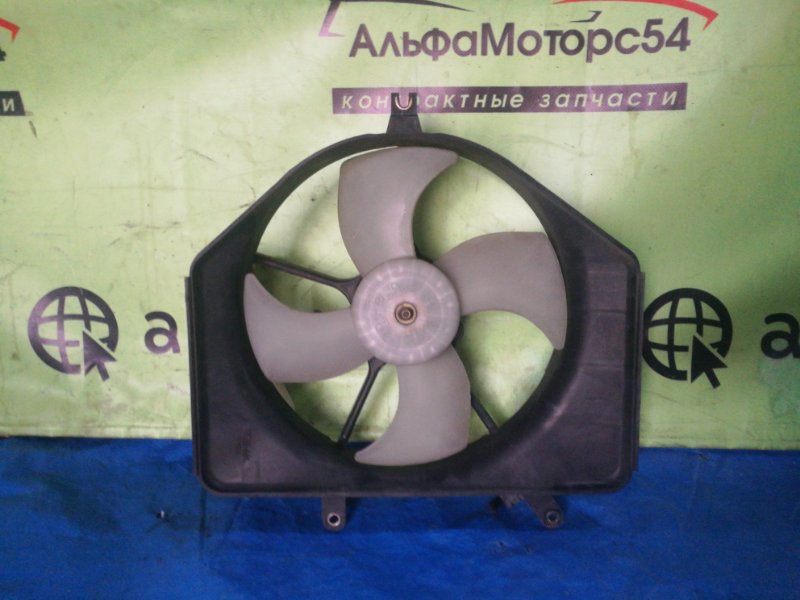 Диффузор радиатора Honda Fit GD1 L13A 2002