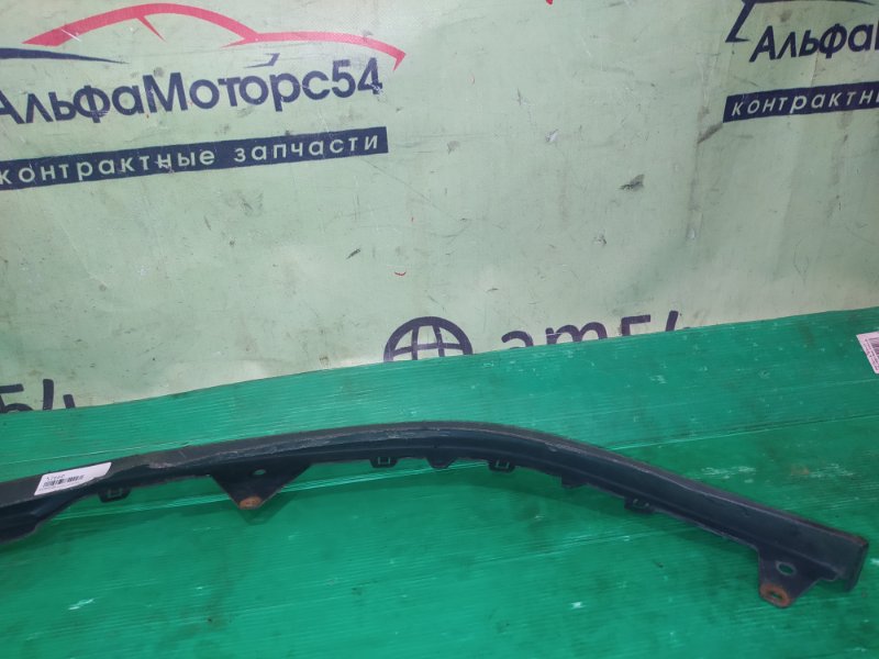 Губа Toyota Avensis AZT250 1AZ-FE 2007 передняя левая