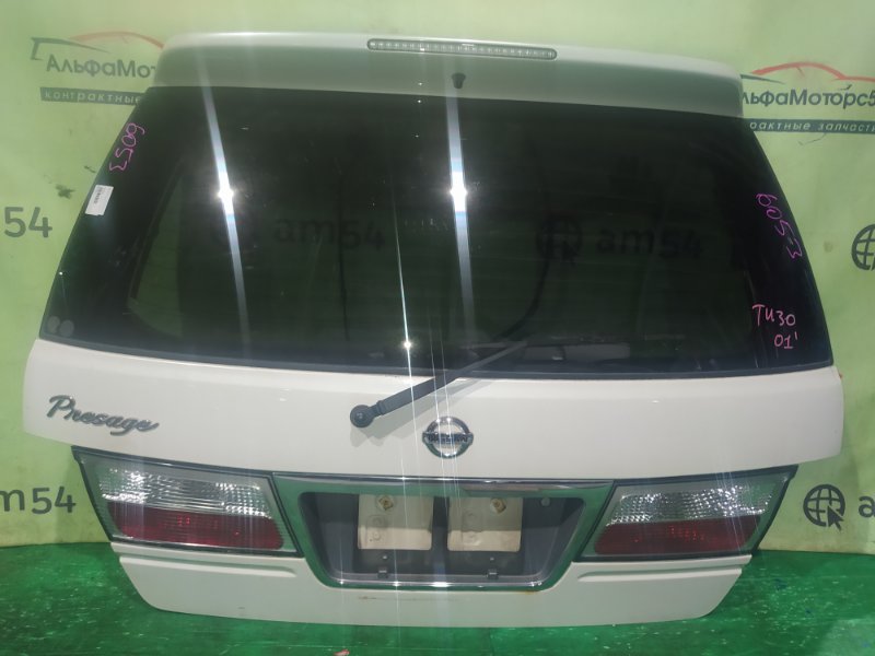 Дверь 5-я Nissan Presage U30 2002 задняя
