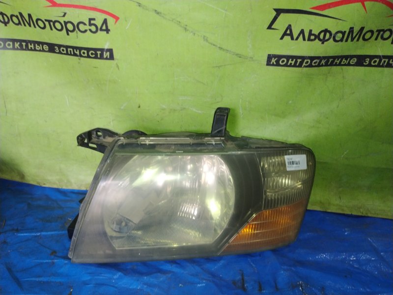 Фара Mitsubishi Pajero V65W 6G74 2000 передняя левая