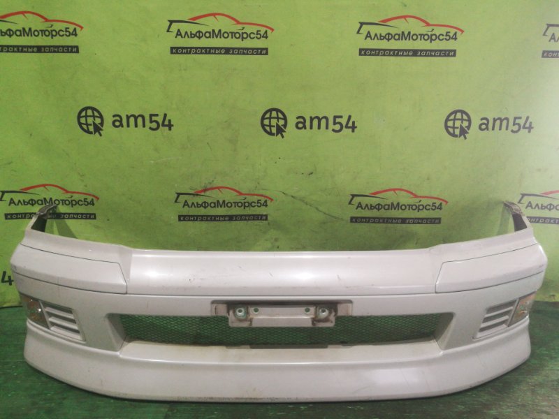 Бампер Mitsubishi Chariot Grandis N94W передний