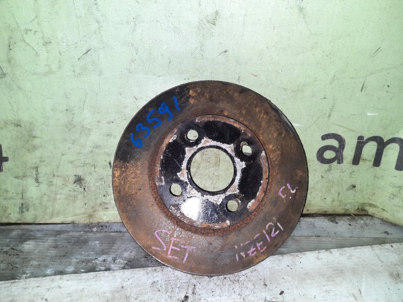 Тормозной диск Toyota Corolla NZE121 1NZ-FE 2001 передний