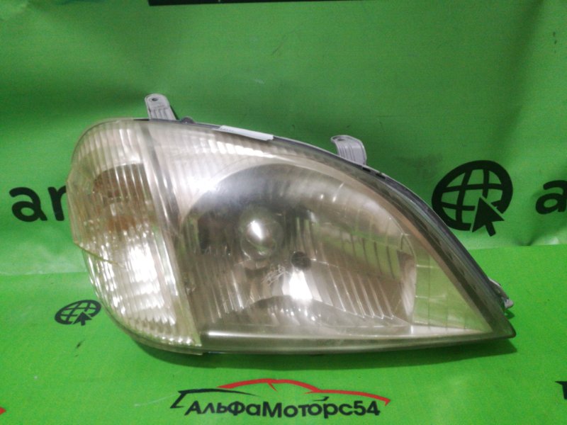 Фара Toyota Nadia SXN15 3S-FE передняя правая