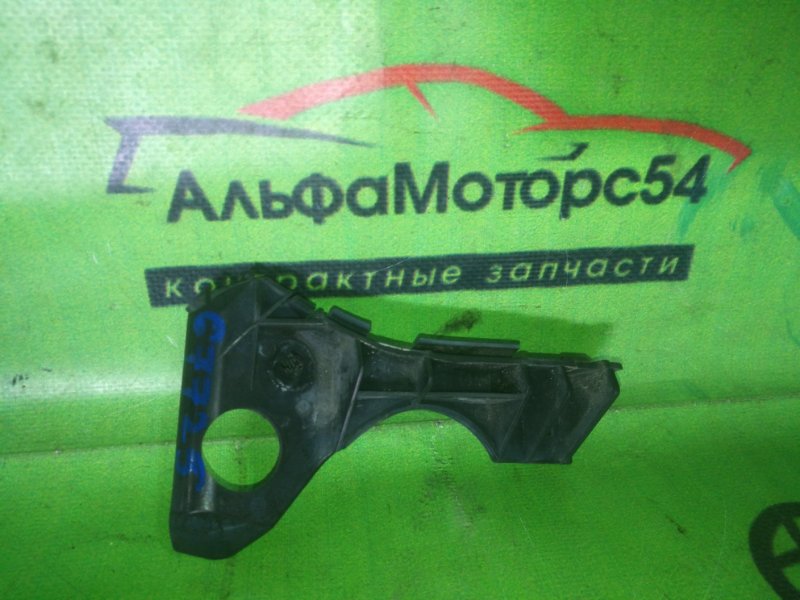 Кронштейн крепления бампера Toyota Allex NZE121 1NZ-FE 2001 передний левый