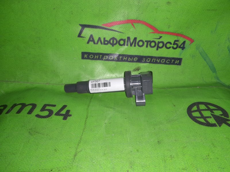 Катушка зажигания Toyota Avensis ZZT250 1ZZ-FE