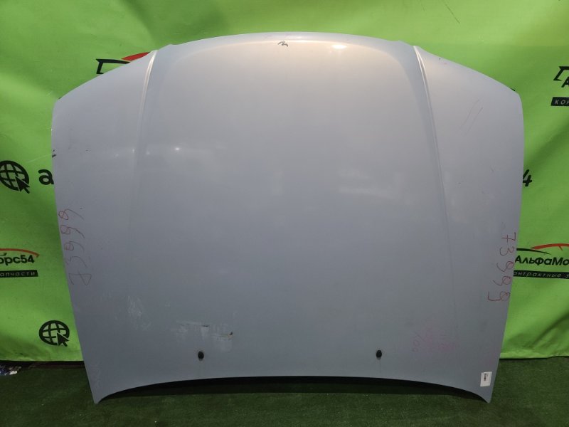 Капот Nissan Avenir W11 Капот Nissan Avenir W11