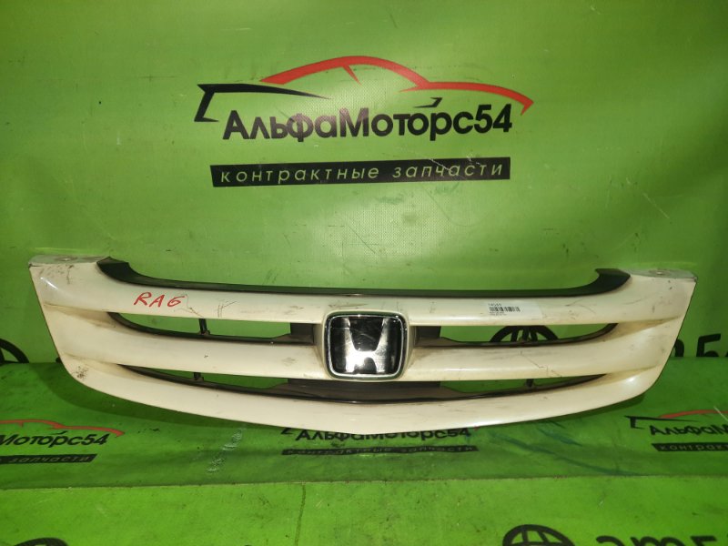 Решетка радиатора Honda Odyssey RA6