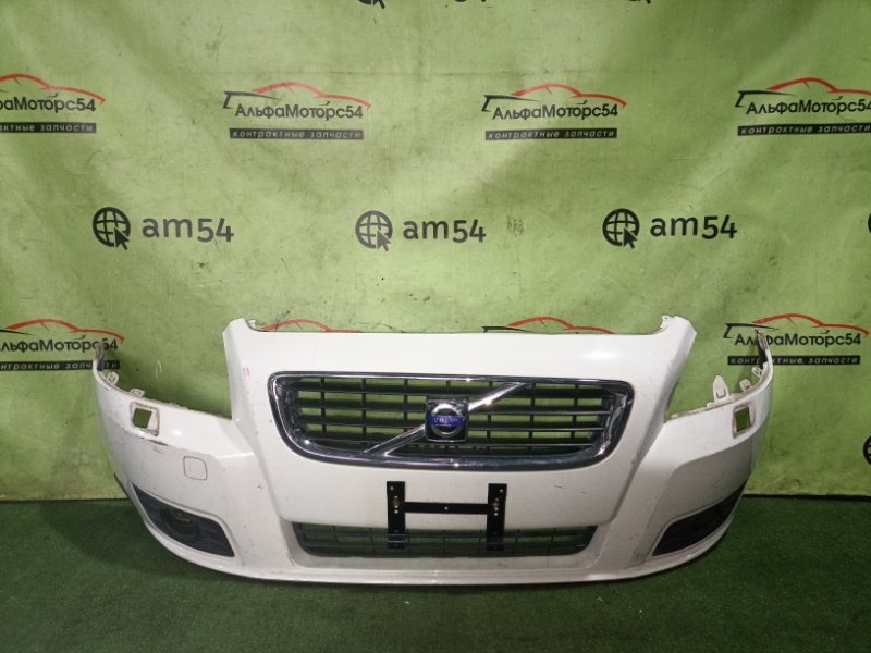 Бампер передний VOLVO V50 MW43 30744976 контрактная