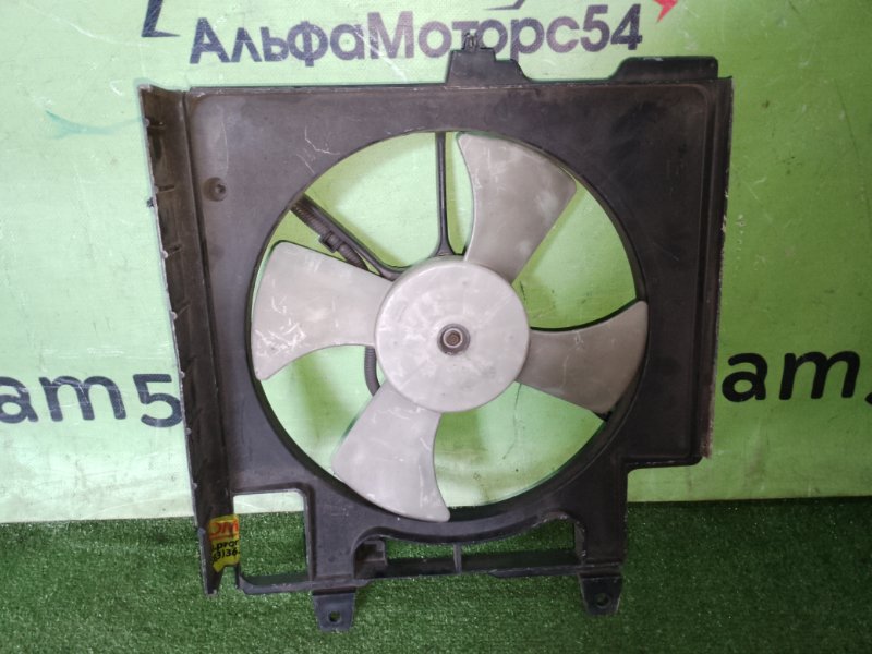 Диффузор радиатора MARCH AK11 CGA3DE