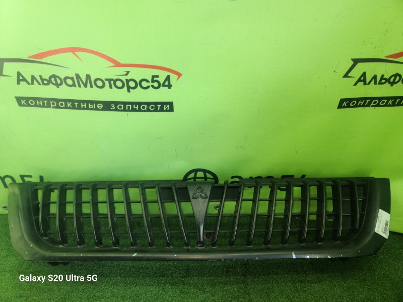 Решетка радиатора MITSUBISHI CHALLENGER K97W контрактная